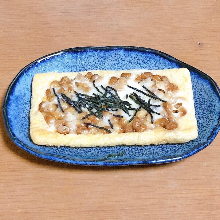 簡単⭐油揚げで納豆チーズピザ